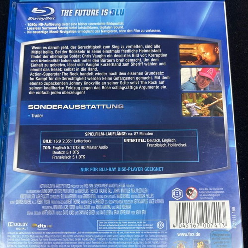 Walking Tall Blu-ray like new, action movie
