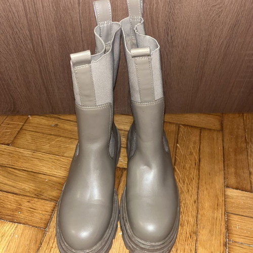 H&M Chunky Chelsea Boots new, size 37, grey/taupe