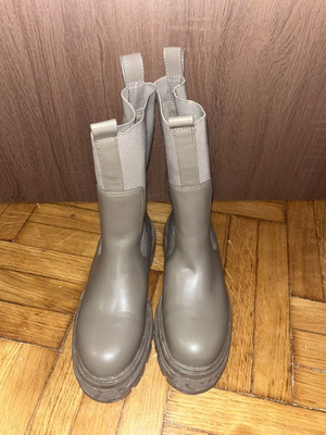 H&M Chunky Chelsea μποτάκια καινούργια, μέγεθος 37, γκρι/taupe