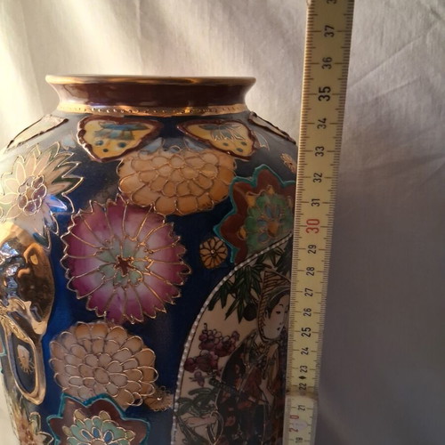 Porcelain vase 36cm handpainted, like new