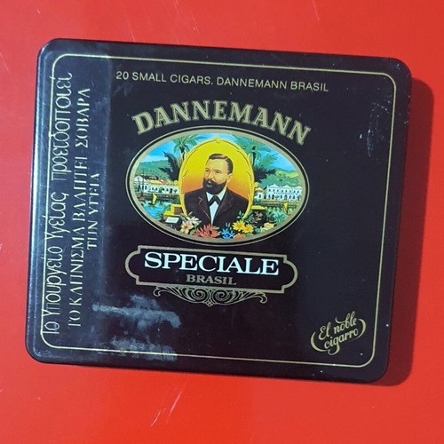 Dannemann cigar case used, metal vintage box for 20 small cigars