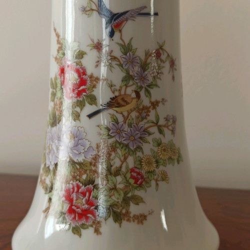 Masse porcelain vase Bavaria like new, handmade with painted decorations