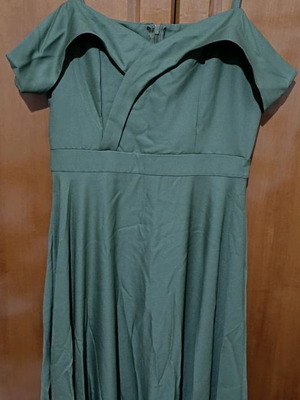 Dress A line green new, size M, beautiful