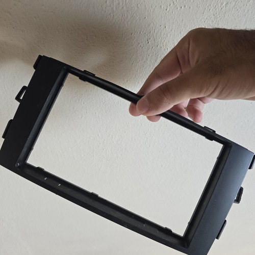 Din 2 screen frame Toyota Auris used