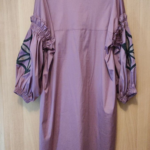 Nema dress new, lilac with embroidered puff sleeves