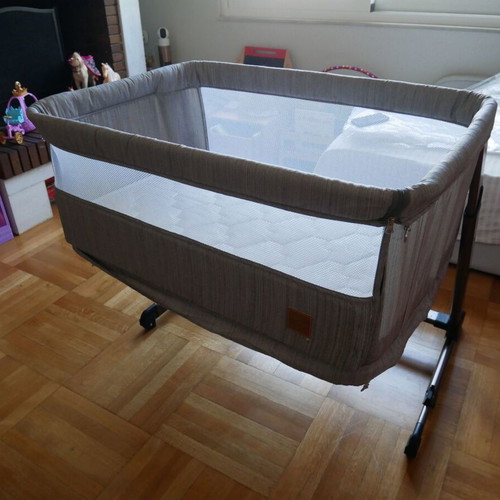 Bebe Stars Side to Side Plus 2in1 Baby Cot with Coconut Mattress like new