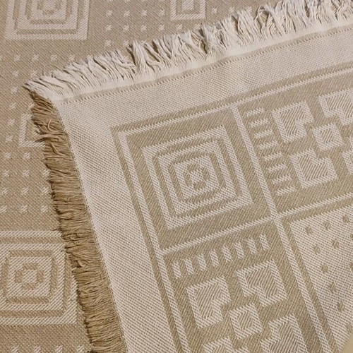 Nef-Nef beige-ecru throw like new with geometric pattern