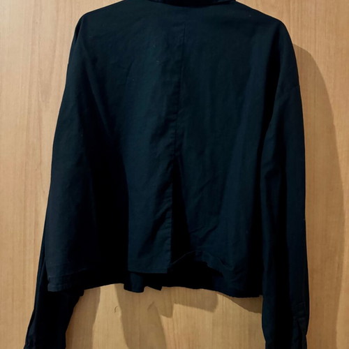 Crop black shirt Terranova like new, size L