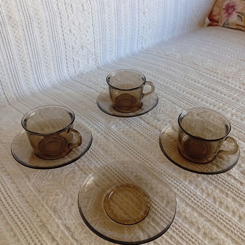 Glass cup set with saucers, large, one cup missing