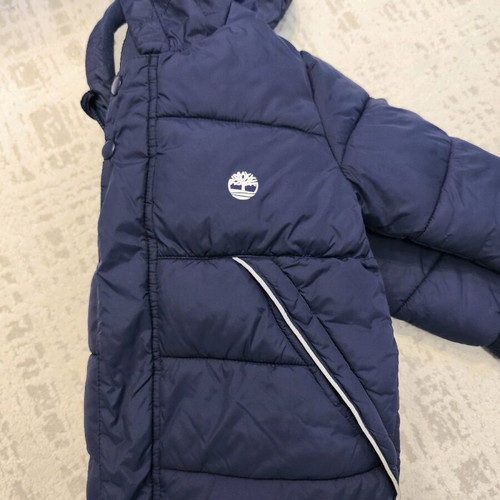 Timberland kids puffer jacket with hood like new, 4 years old