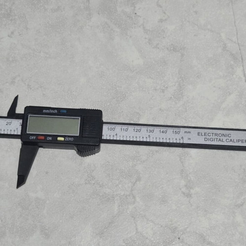 Digital Caliper with 0.1mm Accuracy and 150mm Range