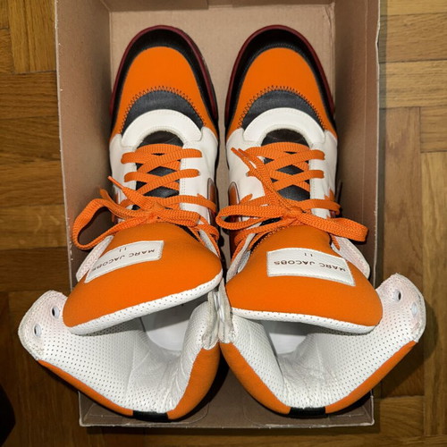 Marc Jacobs Hightop Sneakers used, size 45, white and orange