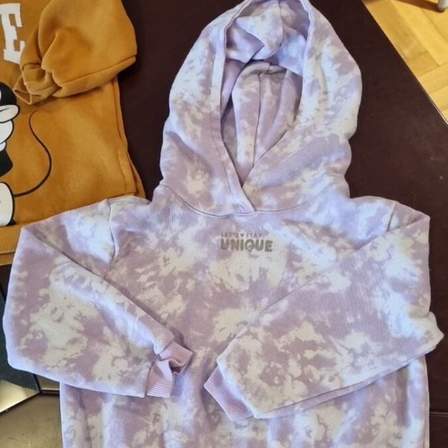 Set of 2 baby hoodies like new for up to 2 years old