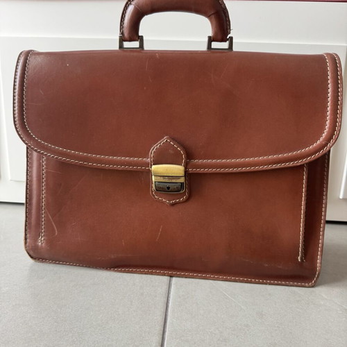 Leather briefcase used, vintage brown with metal clasp