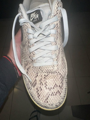 Παπούτσια Nike Air Force σαν καινούργια, μέγεθος 44, μπεζ καφέ