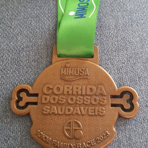 10 km race medal in Portugal, like new authentic finish medal