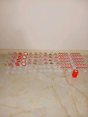 Traffic signs like new, pack of 58 pieces