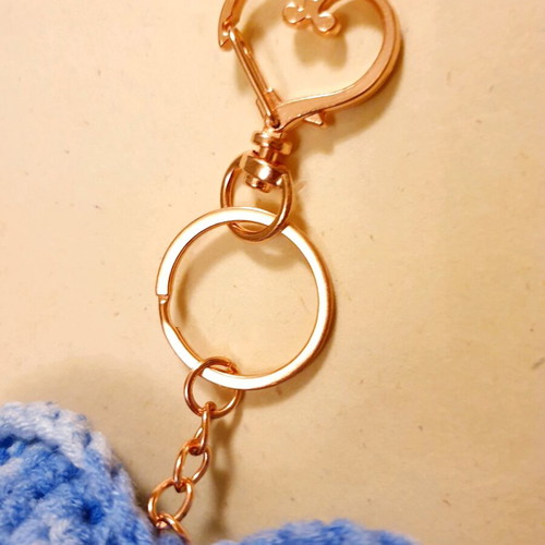 Heart-shaped blue ombre charm keychain with colorful rhinestones handmade new