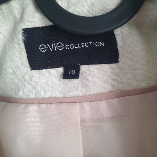 Linen jacket like new beige, size 10 medium, casual with pockets