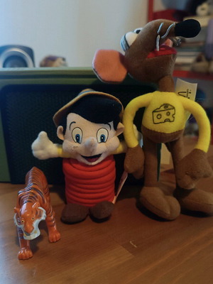 Nestle/McDonalds toys used, pack of three