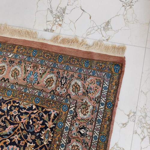 Handmade rug like new