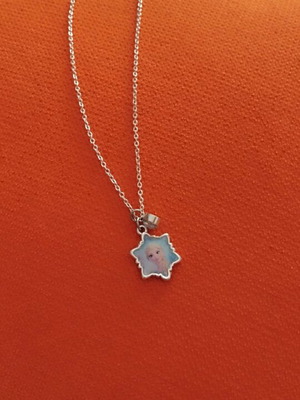 Frozen Elsa & Anna necklace like new