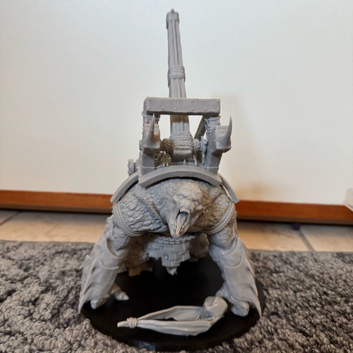 Lord of the Rings 3D Troll Catapult 32cm Navarate Studios like new