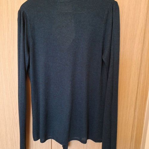 Zara women's blouse like new, size L, cypress color