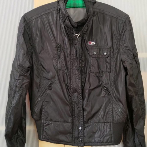 Gas women's reversible windbreaker size M like new
