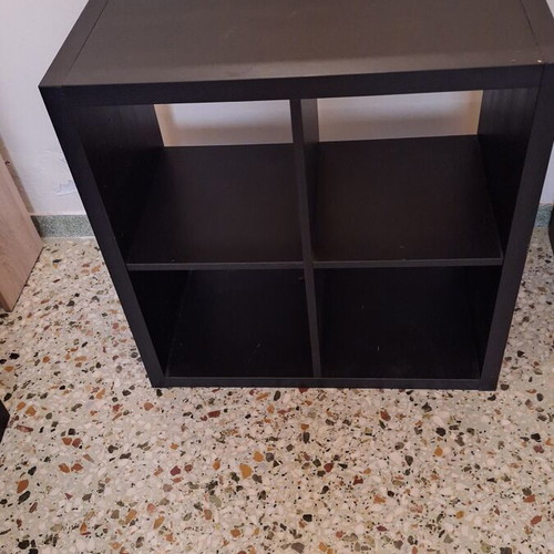 Furniture set like new with two display cabinets and four wall units