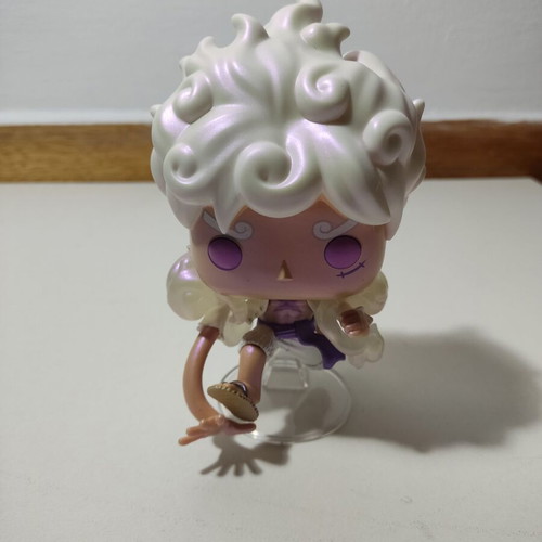 Funko Pop! One Piece Luffy Gear Five figure and T-shirt size L new
