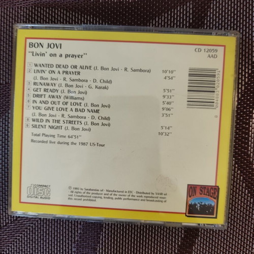 Bon Jovi Livin On A Prayer CD like new, rock