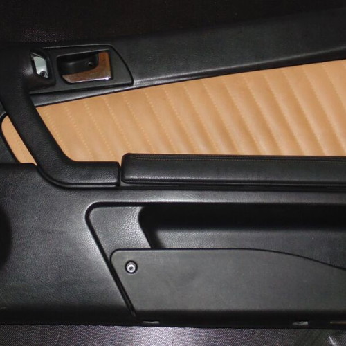 Ταπετσαρία πόρτας συνοδηγού Alfa Romeo GTV/Spider σειρά 916 δερμάτινη μπεζ σαν καινούργια