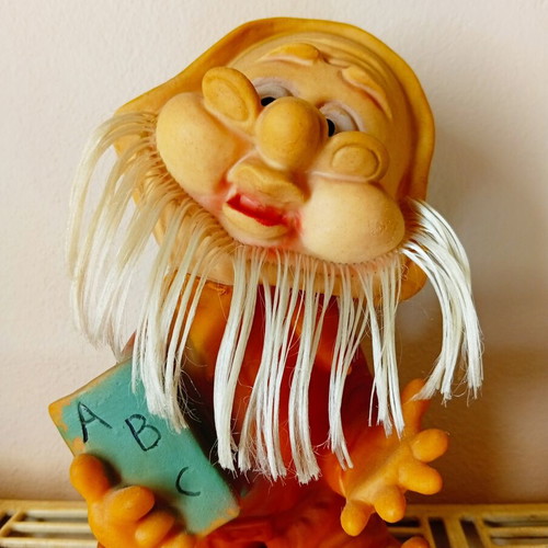 Decorative dwarf figurine like new, tabletop decoration