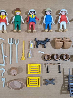 Playmobil Рицари 3411 Фермери употребявани, Средновековие