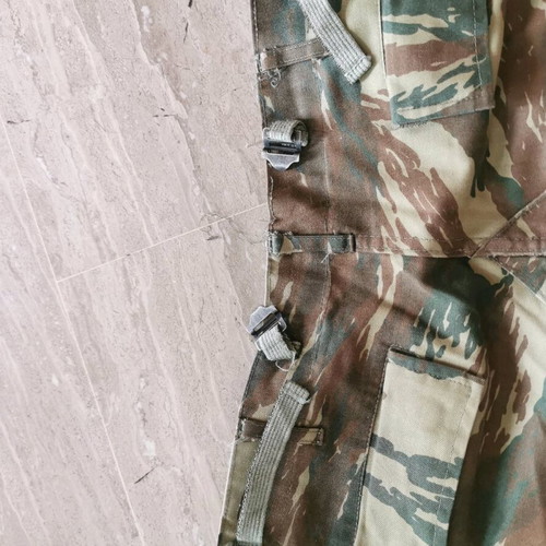 Military pants used, pack of 2, sizes 13 and 14