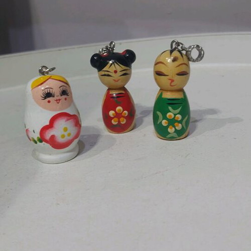 Vintage set of 3 wooden dolls like new (Kokeshi style / Matryoshka)