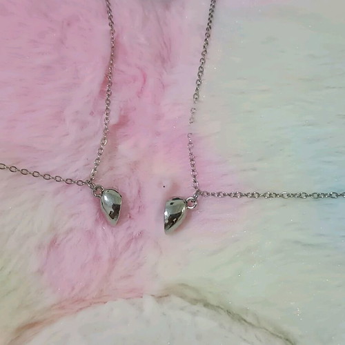 Valentine's heart necklace new, handmade, silver