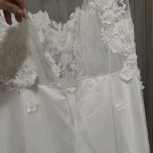 Wedding dress new romantic style with embroidery, tulle and lace, size 38/40