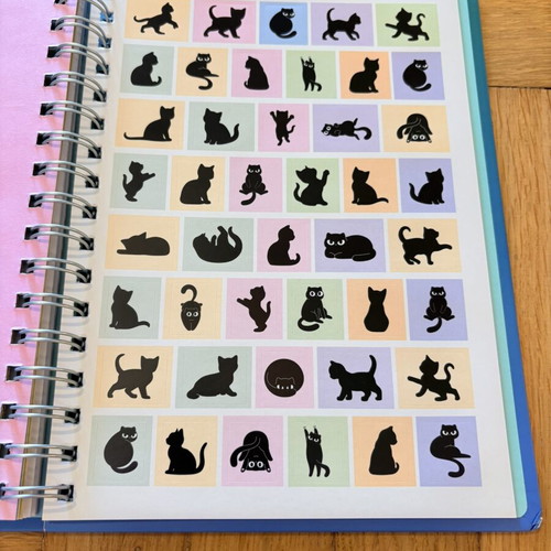 Weekly planner with cats and stickers 23x18cm new