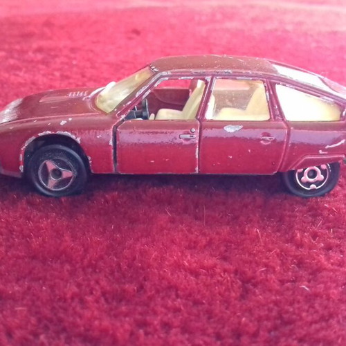 Majorette Citroen CX 1983 used, red burgundy
