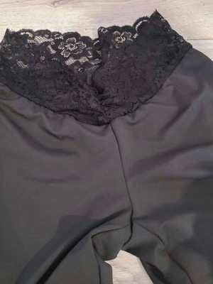 Bell-bottom pants with lace like new, elastic in XL and XXL