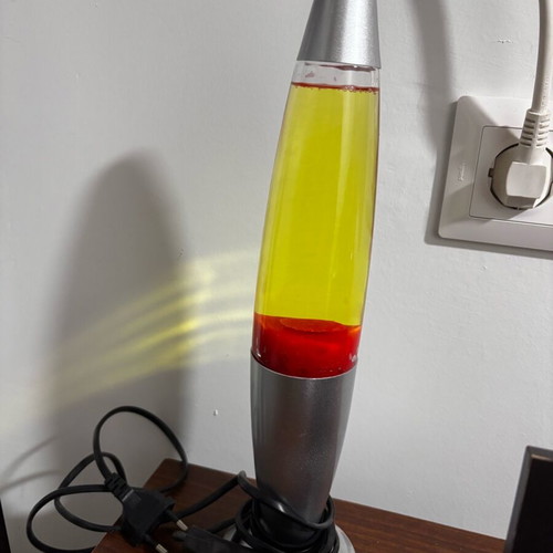 Lava lamp like new