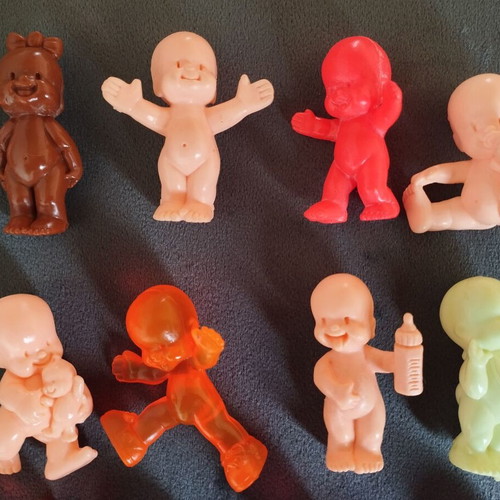 Gemellini baby figures used, pack of 46 with rare figurines