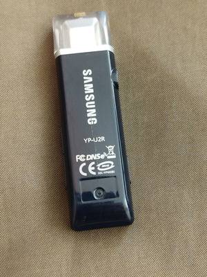 Samsung YP-U2R φορητό MP3 player μεταχειρισμένο για επισκευή ή ανταλλακτικά
