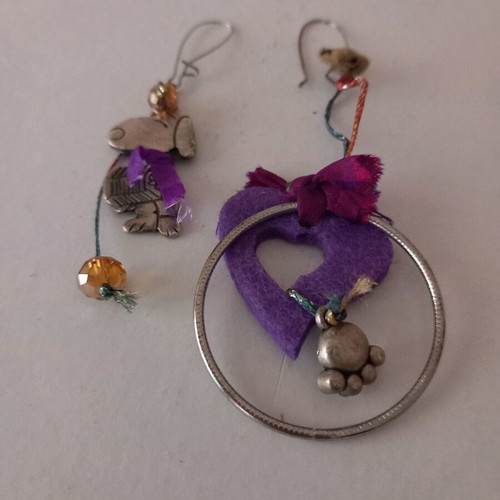 Dangling earrings with dog design like new