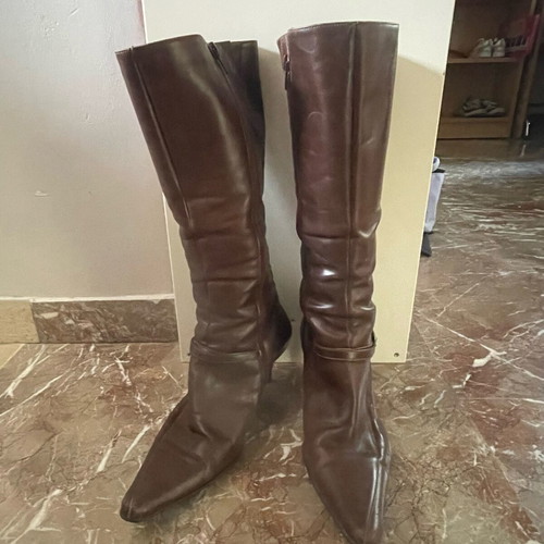 Boxer leather boots like new, brown, size 38, with heel