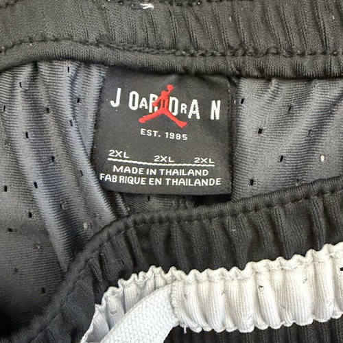 Jordan Bermuda shorts like new, size XL