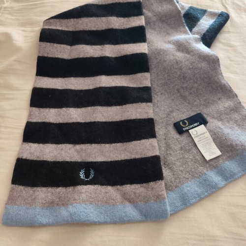 Fred Perry striped merino wool scarf