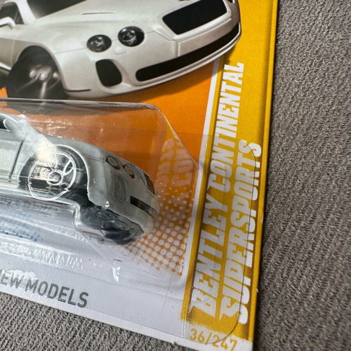 Hot Wheels Bentley Continental Supersports 2012 new model